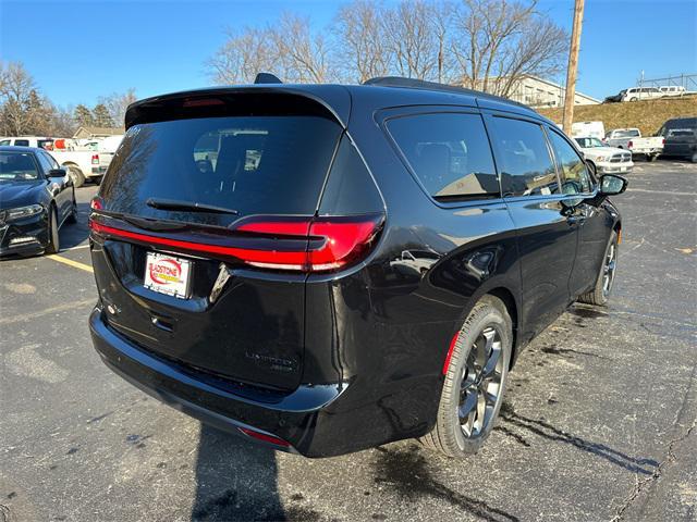 new 2025 Chrysler Pacifica car, priced at $54,260