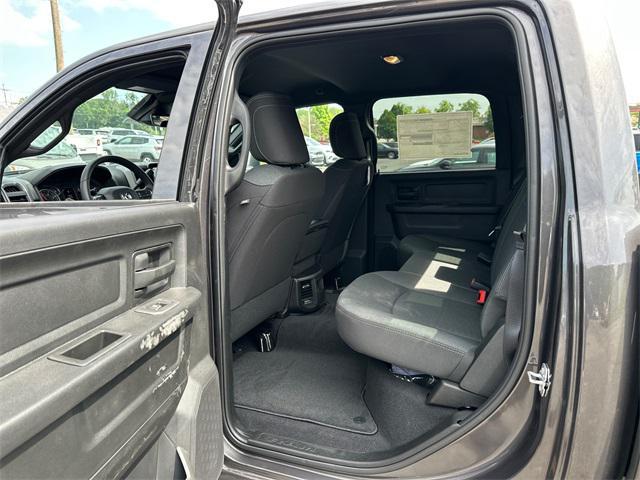 new 2025 Ram 3500 car, priced at $73,175