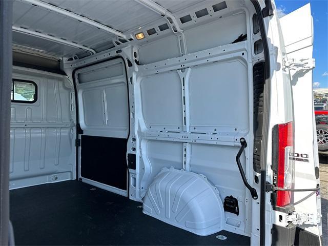 new 2024 Ram ProMaster 1500 car, priced at $46,914