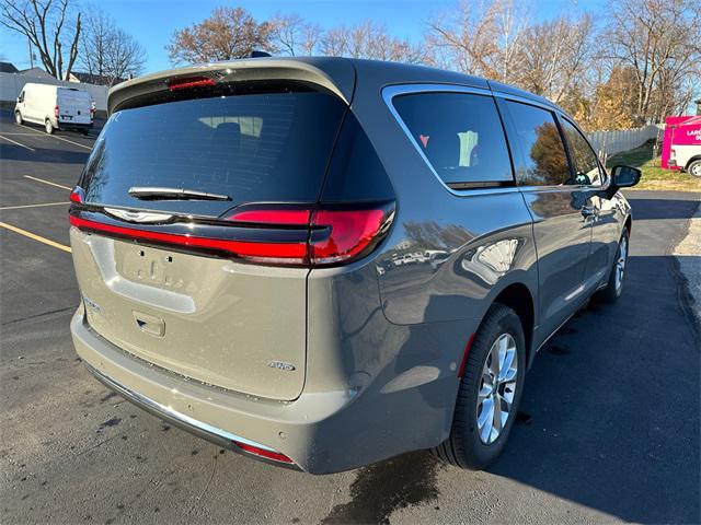 new 2025 Chrysler Pacifica car, priced at $49,530