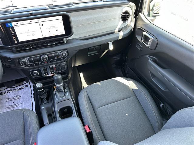 new 2025 Jeep Wrangler car, priced at $39,050