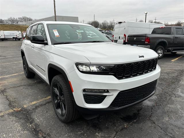 new 2025 Jeep Grand Cherokee car, priced at $51,940