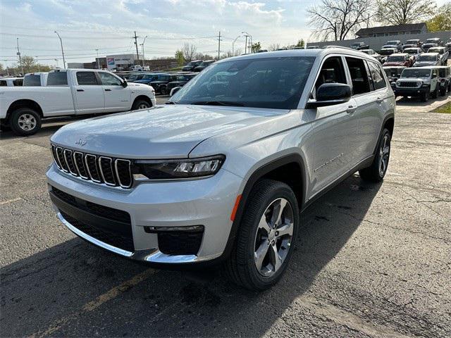 new 2025 Jeep Grand Cherokee L car, priced at $54,535