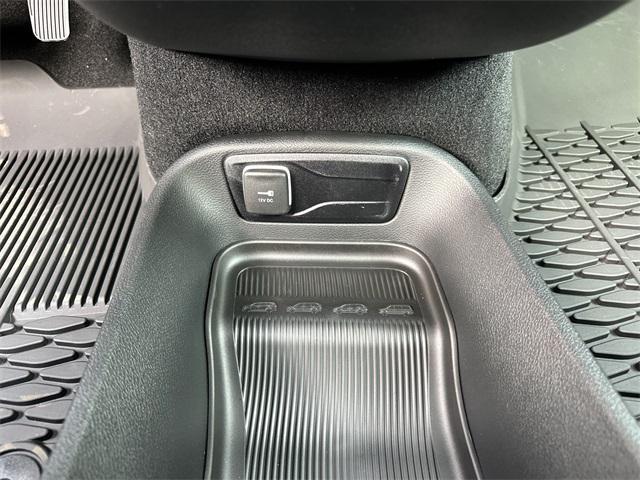 new 2025 Chrysler Pacifica car, priced at $51,610