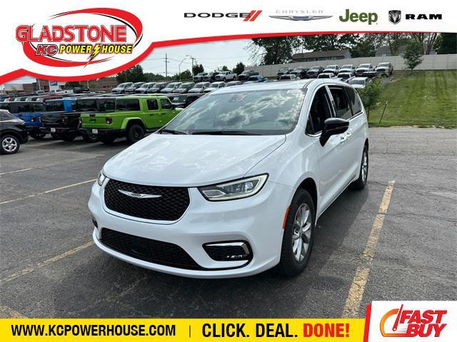 new 2025 Chrysler Pacifica car, priced at $51,610