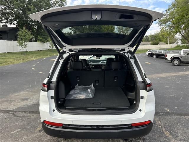new 2025 Jeep Grand Cherokee car, priced at $47,280