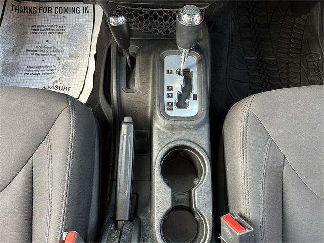 used 2015 Jeep Wrangler Unlimited car, priced at $18,600