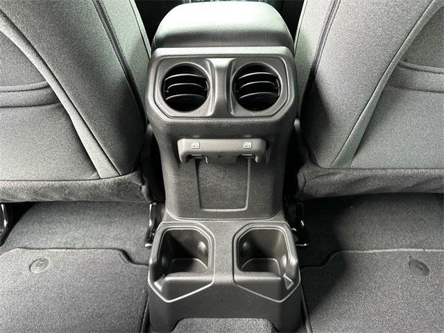 new 2025 Jeep Gladiator car, priced at $43,940