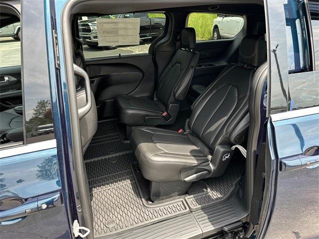 new 2025 Chrysler Pacifica car, priced at $49,110