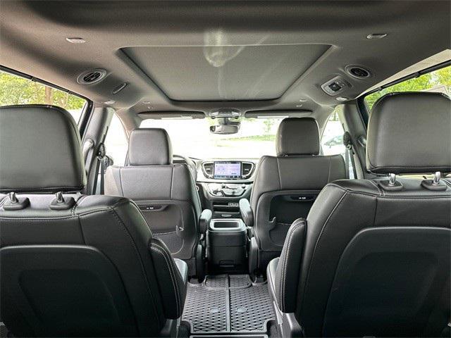 new 2025 Chrysler Pacifica car, priced at $49,110