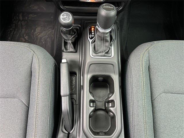 new 2025 Jeep Gladiator car, priced at $49,845