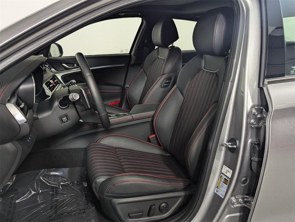 new 2024 Genesis G70 car, priced at $38,999