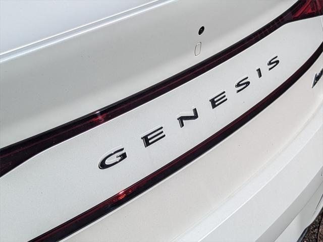 new 2025 Genesis G90 car, priced at $93,175