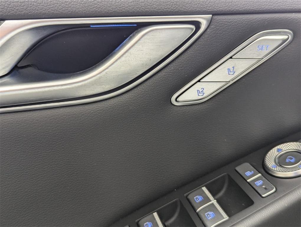 new 2024 Genesis G80 car, priced at $63,199