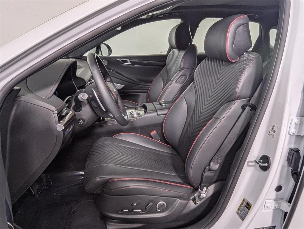 new 2024 Genesis G80 car, priced at $63,199
