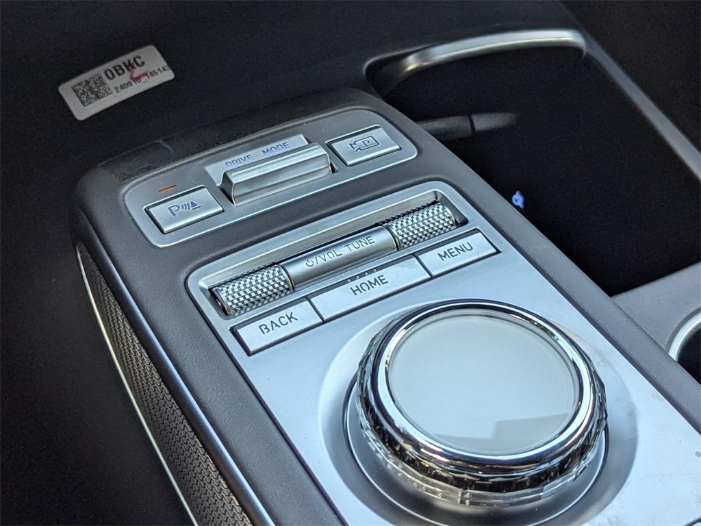 new 2025 Genesis GV70 car, priced at $53,436