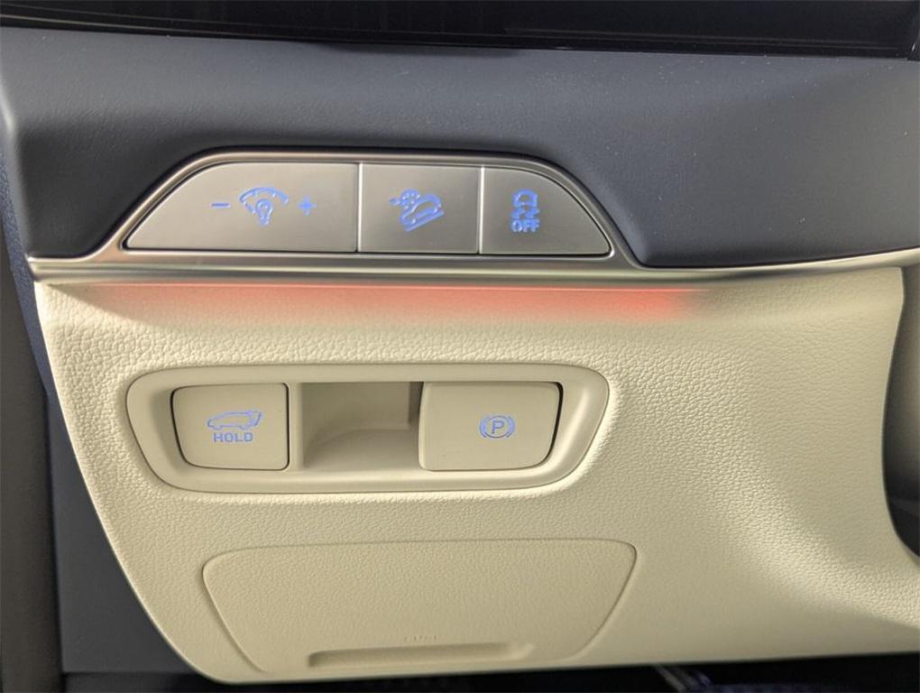 new 2025 Genesis GV80 car, priced at $72,425