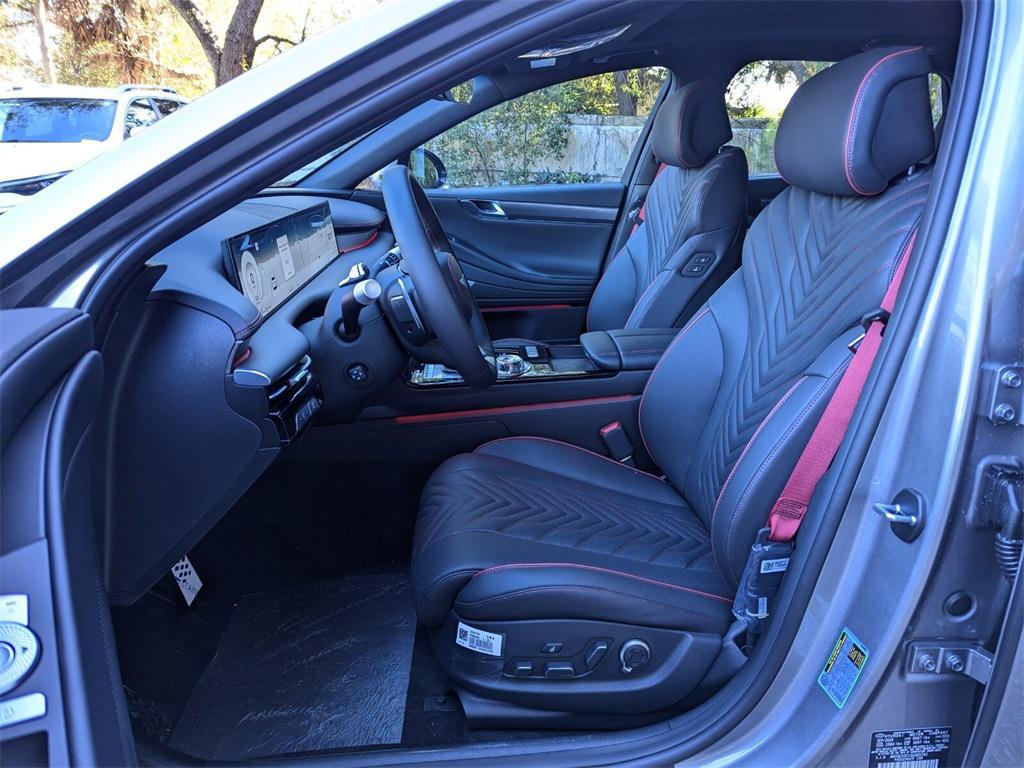 new 2025 Genesis G80 car, priced at $70,880
