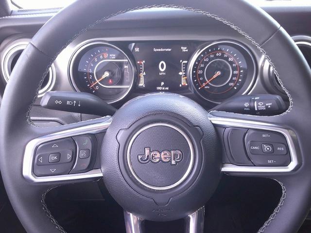 used 2023 Jeep Gladiator car, priced at $35,900