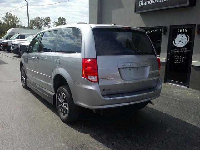 used 2017 Dodge Grand Caravan car, priced at $29,995