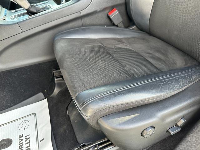 used 2021 Jeep Grand Cherokee car, priced at $27,000