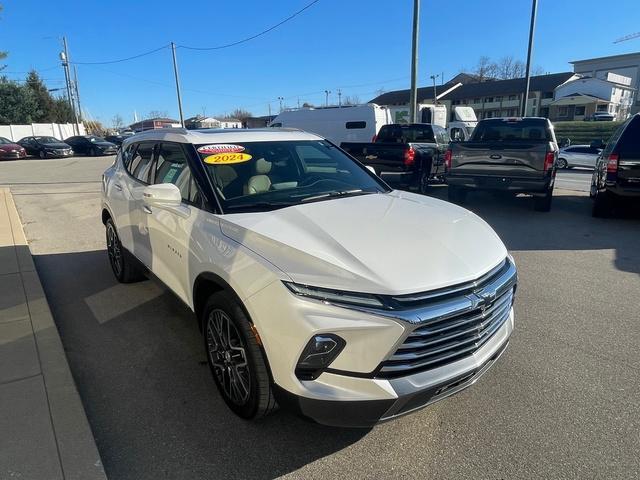 used 2024 Chevrolet Blazer car, priced at $39,900