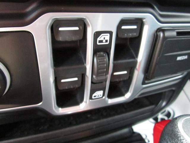 used 2020 Jeep Wrangler Unlimited car, priced at $23,900