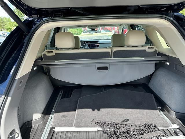 used 2022 Cadillac XT5 car, priced at $30,000
