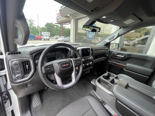 used 2022 GMC Sierra 1500 Limited car, priced at $33,900