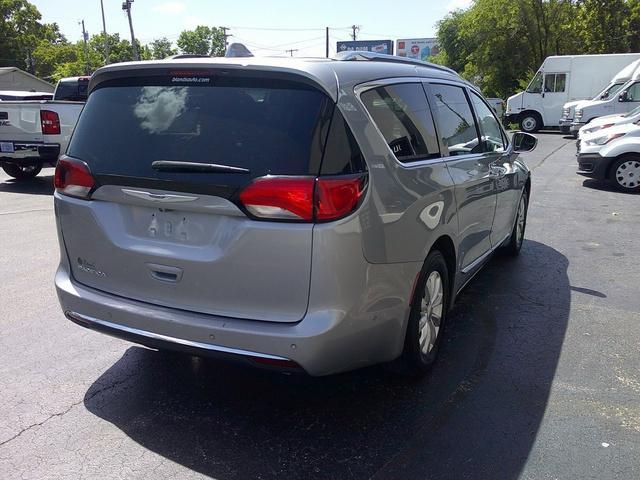 used 2019 Chrysler Pacifica car, priced at $19,995