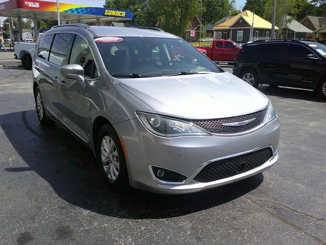 used 2019 Chrysler Pacifica car, priced at $19,995