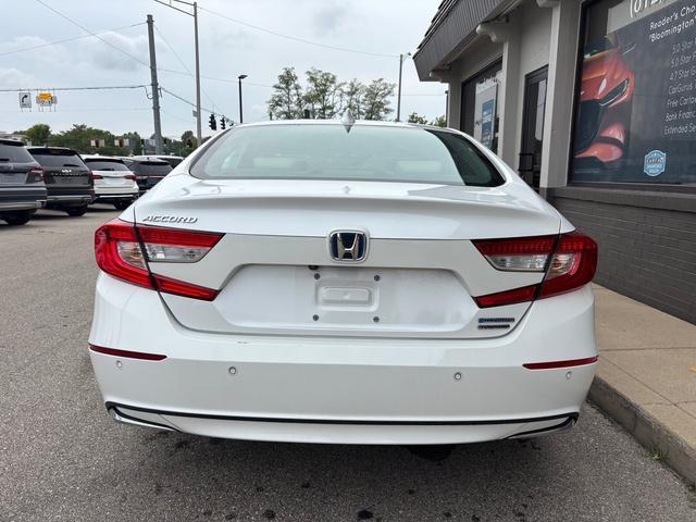 used 2021 Honda Accord Hybrid car, priced at $25,000