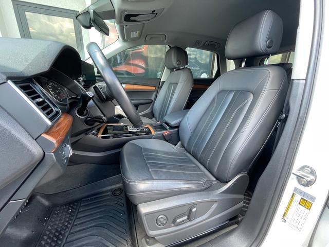 used 2021 Audi Q5 car, priced at $22,900