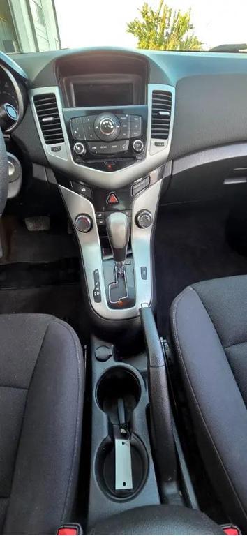 used 2015 Chevrolet Cruze car, priced at $5,995