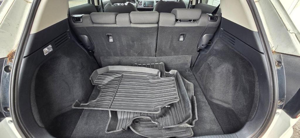 used 2021 Honda HR-V car, priced at $14,995