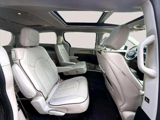 used 2017 Chrysler Pacifica car, priced at $10,995