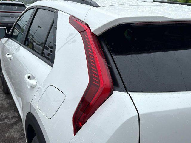 new 2025 Kia Niro car, priced at $30,755