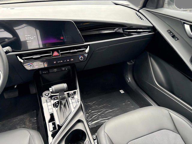 new 2025 Kia Niro car, priced at $30,755