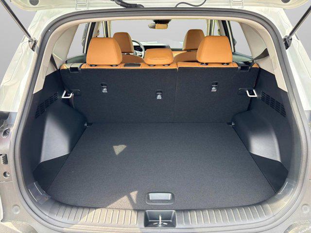 new 2025 Kia Seltos car, priced at $27,720