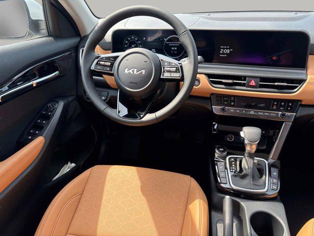 new 2025 Kia Seltos car, priced at $27,720