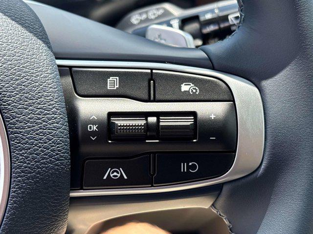 new 2025 Kia Sportage Hybrid car, priced at $34,900