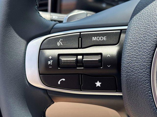 new 2025 Kia Sportage Hybrid car, priced at $34,900