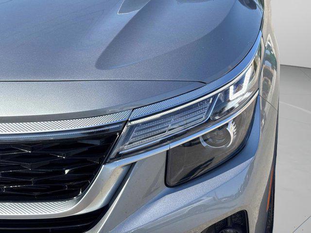 used 2023 Kia Seltos car, priced at $21,400