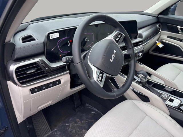 new 2025 Kia Telluride car, priced at $42,300