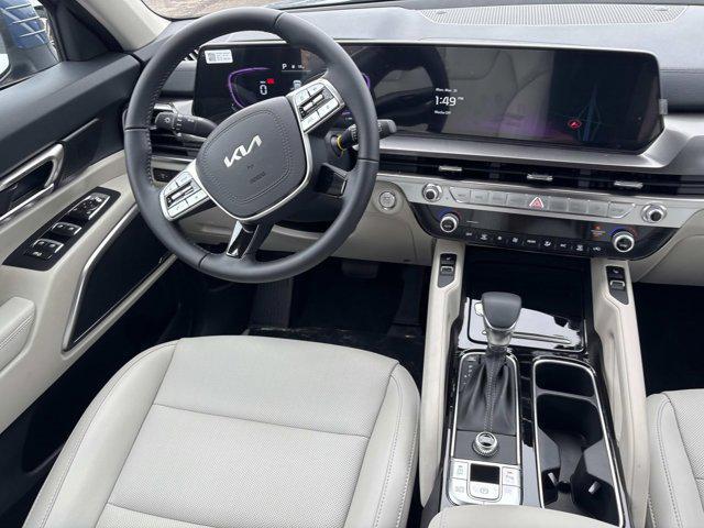 new 2025 Kia Telluride car, priced at $42,300