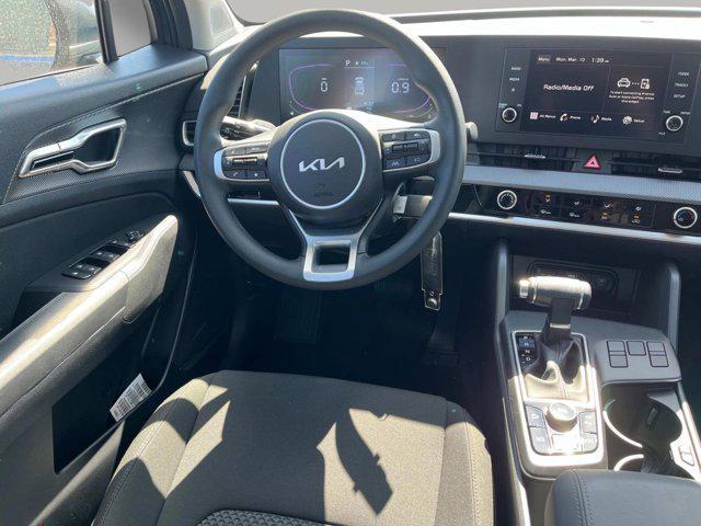 new 2025 Kia Sportage car, priced at $28,105
