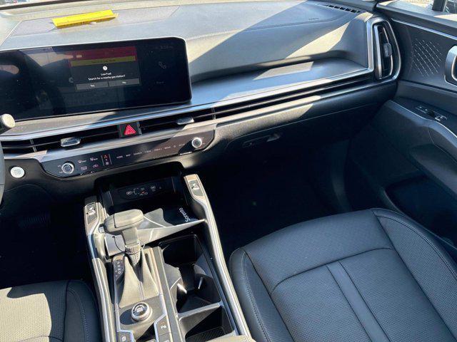 new 2025 Kia Sorento car, priced at $38,530