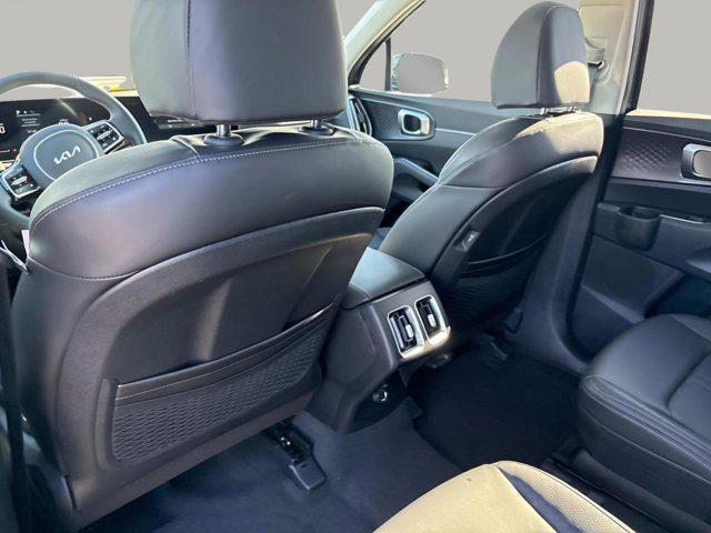 new 2025 Kia Sorento car, priced at $38,530