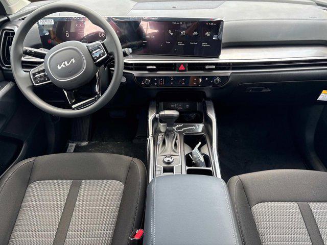 new 2025 Kia Sorento car, priced at $31,660