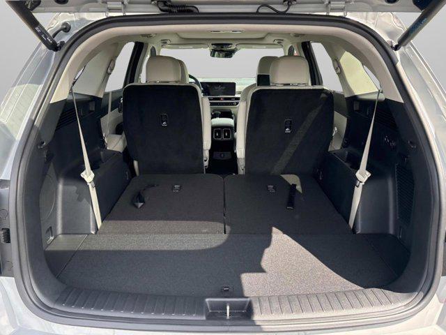 new 2025 Kia Sorento car, priced at $43,245